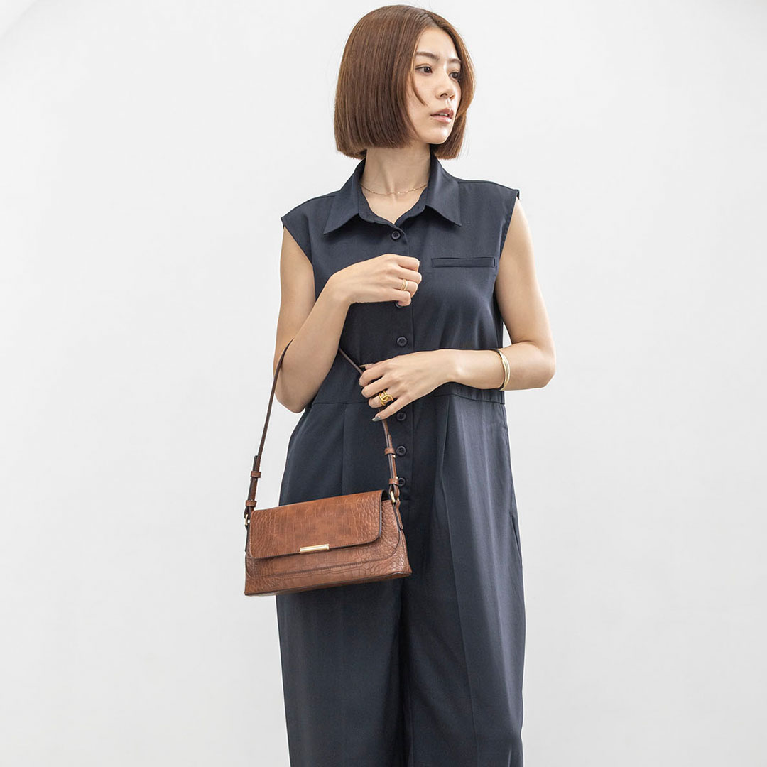 横長ショルダーバッグ