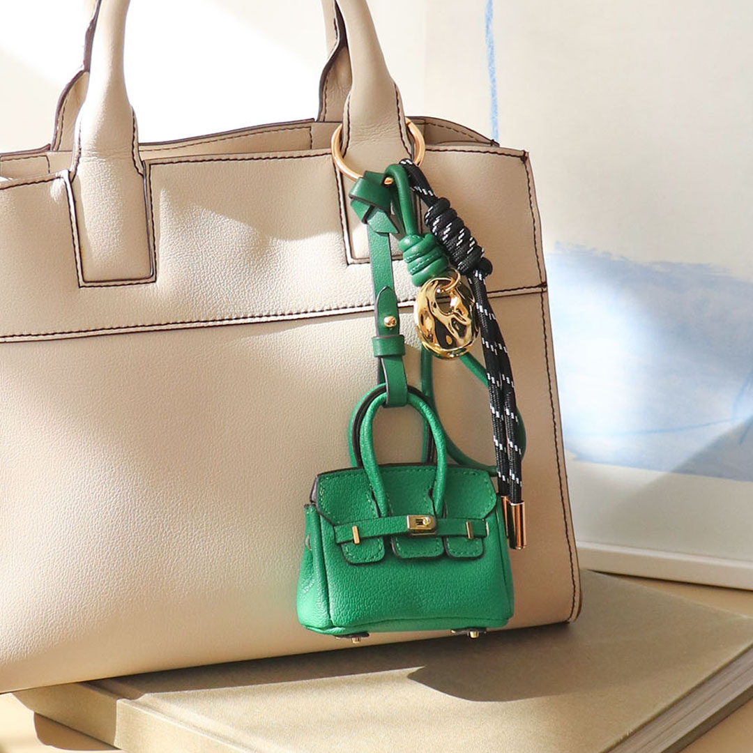 ミニバッグチャーム